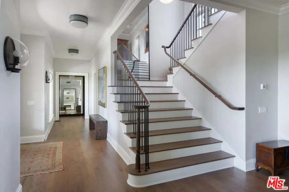 857 Picacho Lane Santa Barbara, CA 93108