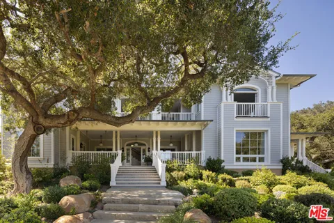 857 Picacho Lane