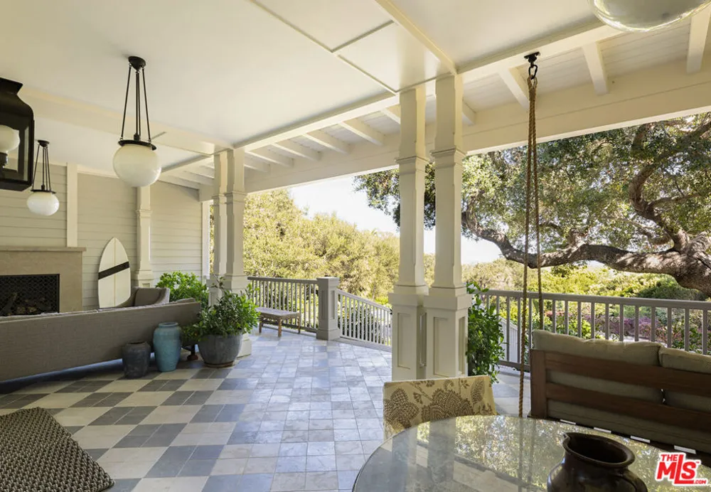 857 Picacho Lane Santa Barbara, CA 93108