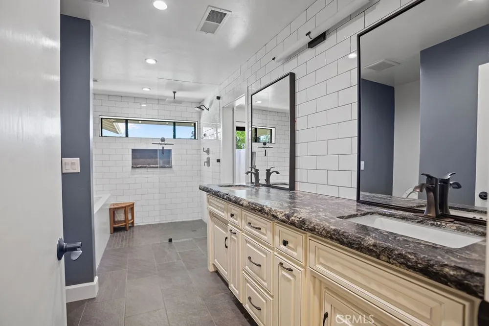 2698 E South Bear Creek Merced, CA 95340