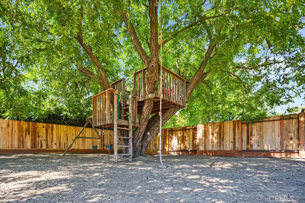 2698 E South Bear Creek Merced, CA 95340