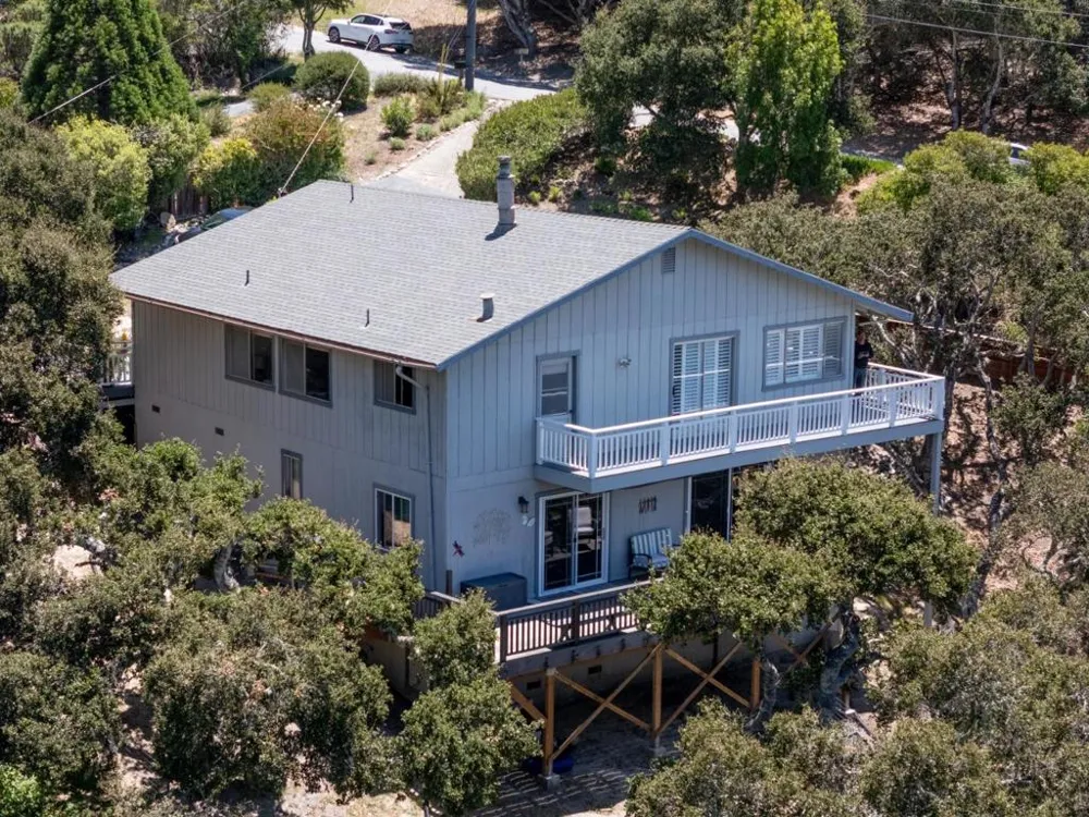 471 Country Club Drive Carmel Valley, CA 93924