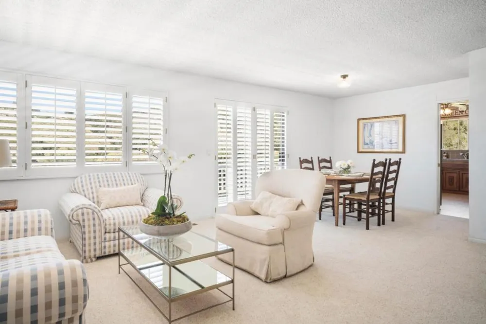471 Country Club Drive Carmel Valley, CA 93924