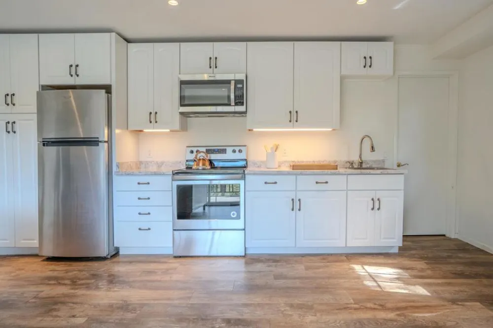 471 Country Club Drive Carmel Valley, CA 93924