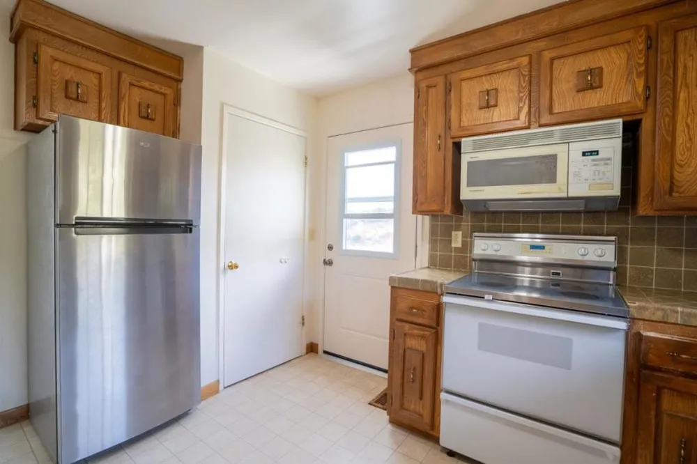 471 Country Club Drive Carmel Valley, CA 93924