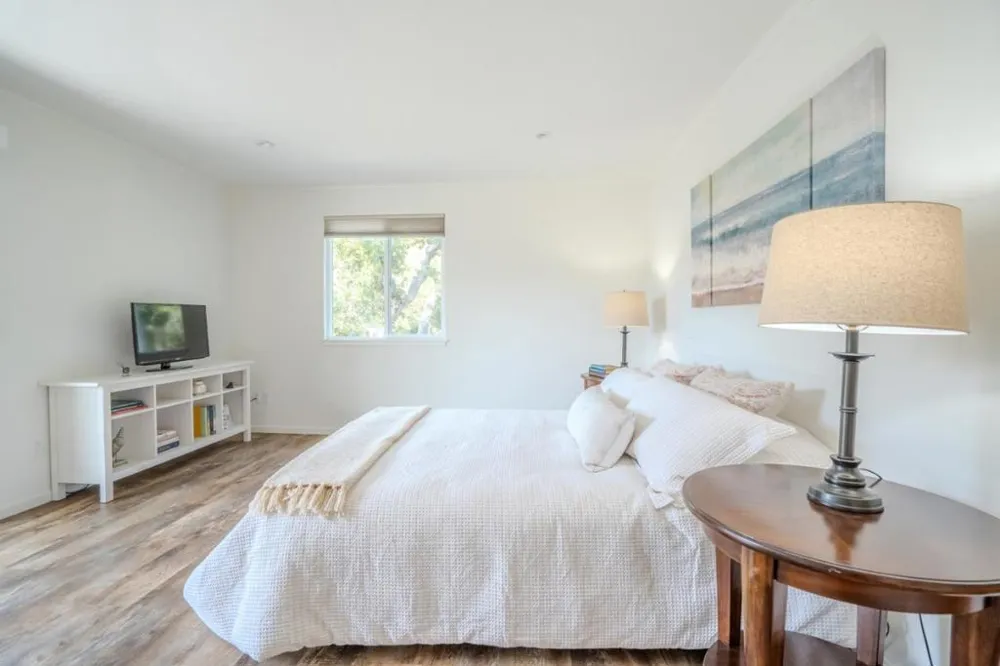 471 Country Club Drive Carmel Valley, CA 93924