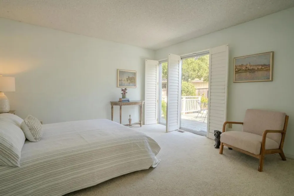471 Country Club Drive Carmel Valley, CA 93924