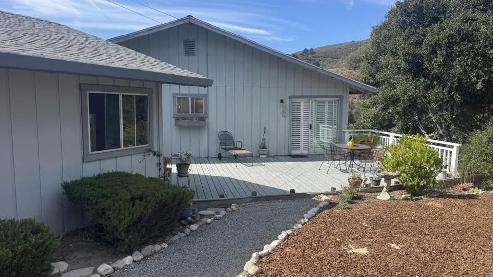 471 Country Club Drive Carmel Valley, CA 93924