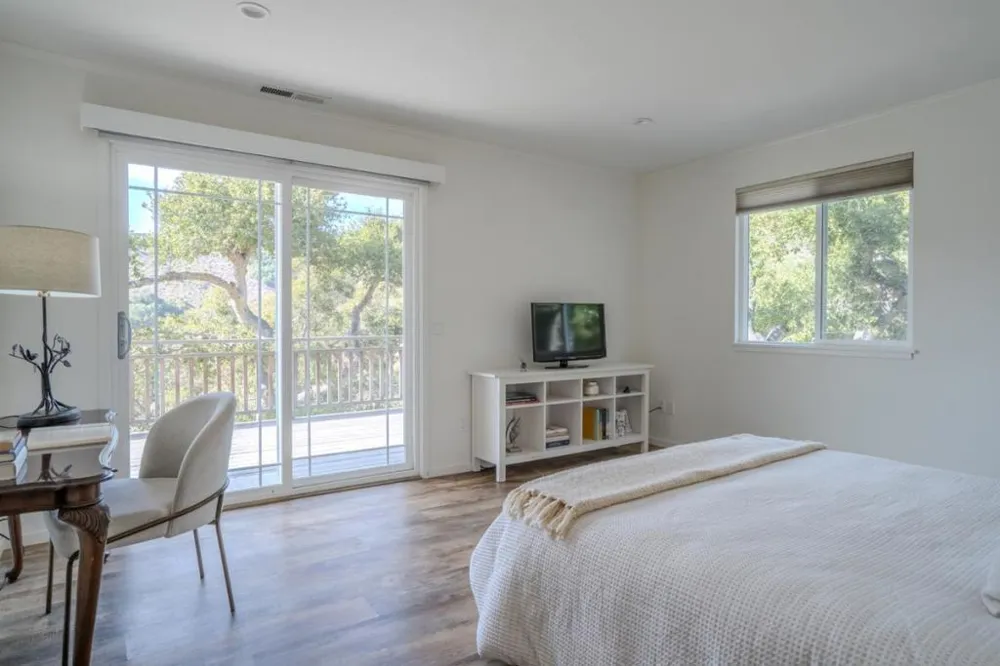 471 Country Club Drive Carmel Valley, CA 93924