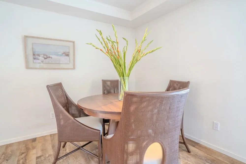 471 Country Club Drive Carmel Valley, CA 93924