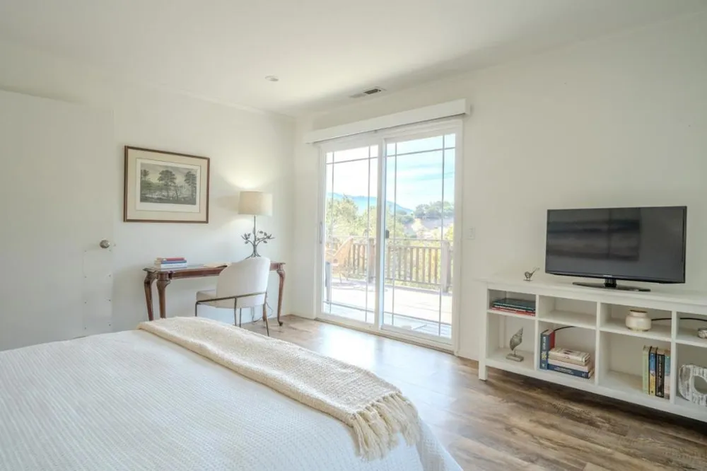 471 Country Club Drive Carmel Valley, CA 93924