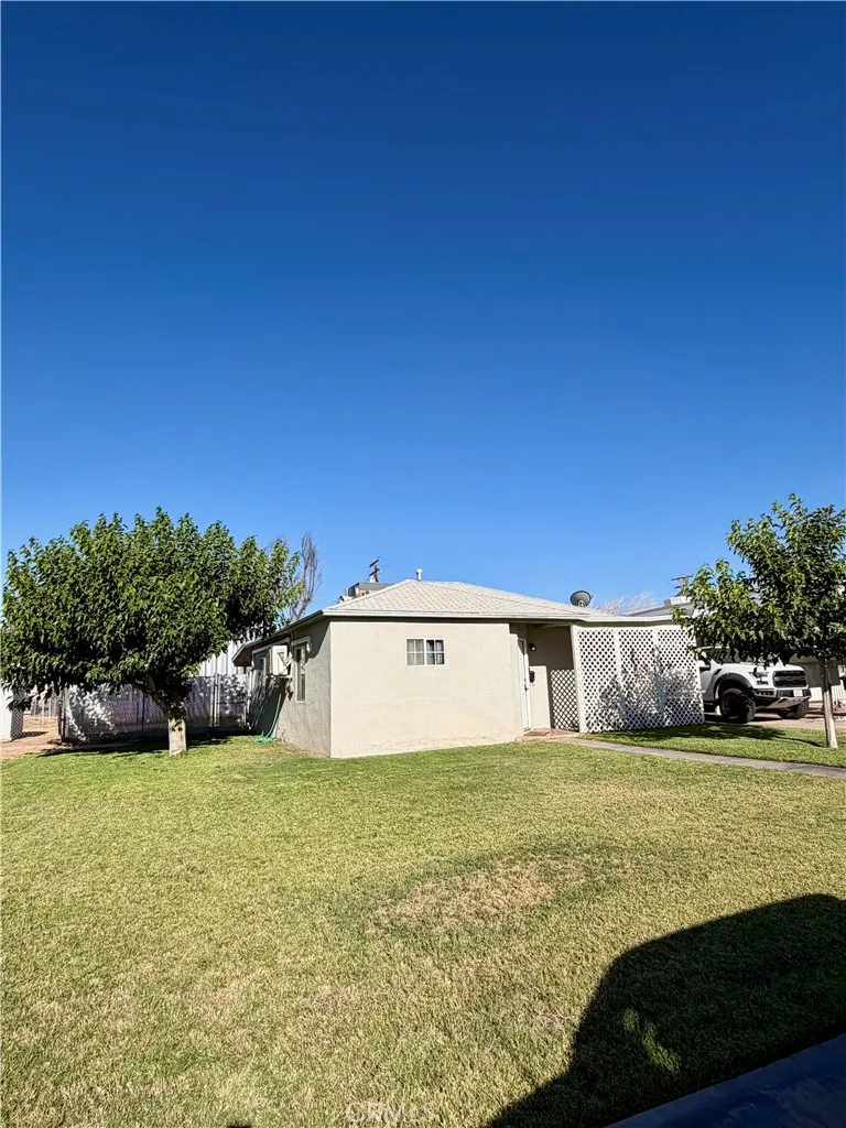 542 4th Blythe, CA 92225