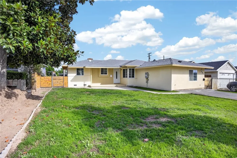 512 Lazard San Fernando, CA 91340
