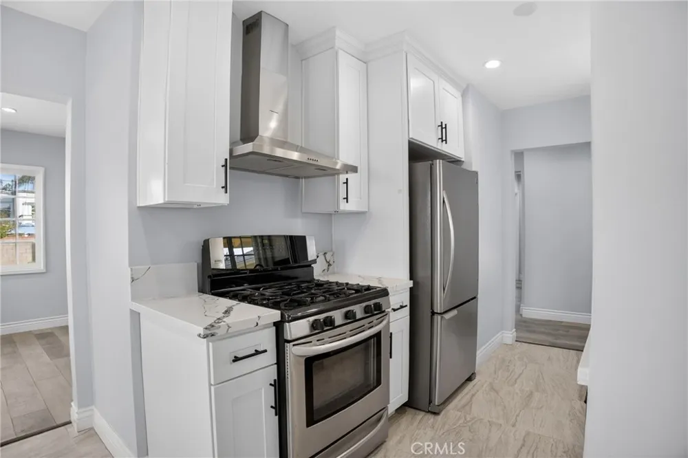 512 Lazard San Fernando, CA 91340
