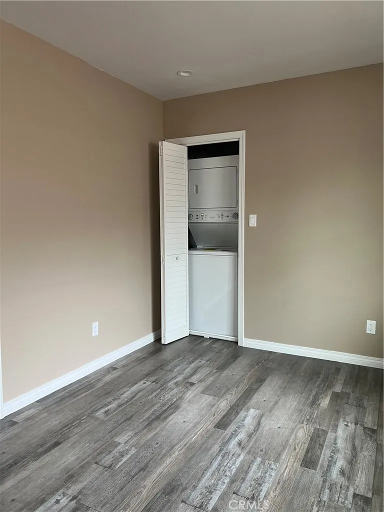 512 Lazard San Fernando, CA 91340