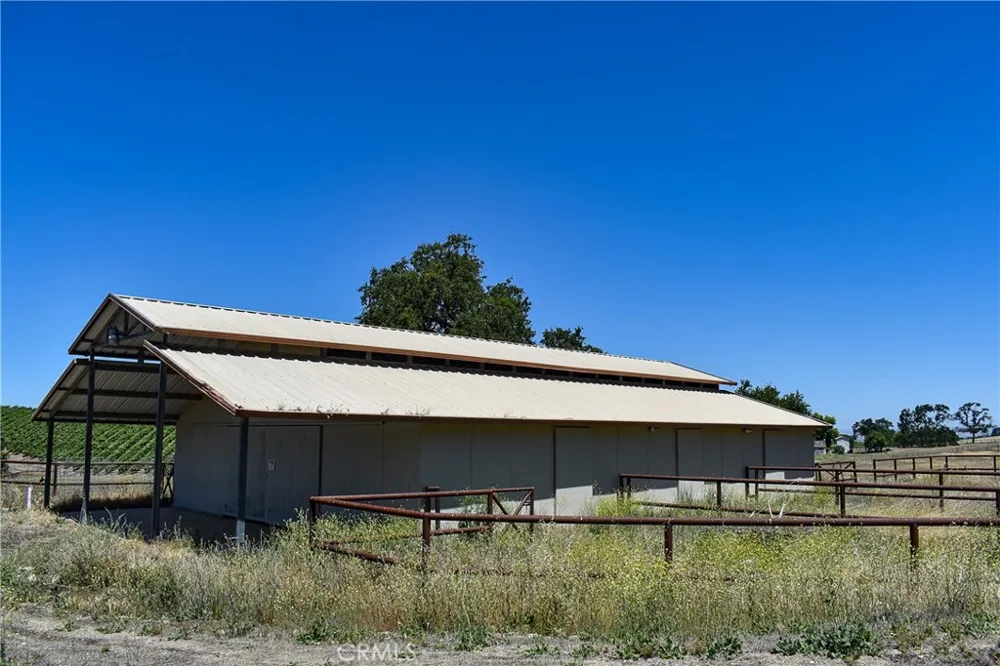 4565 S El Pomar Templeton, CA 93465