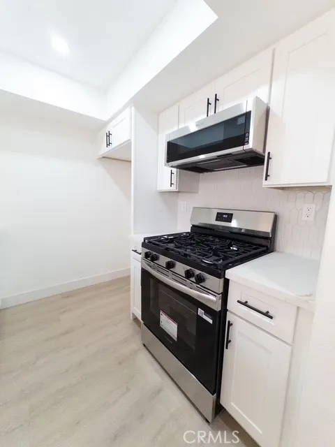 12601 Van Nuys #209 Pacoima, CA 91331