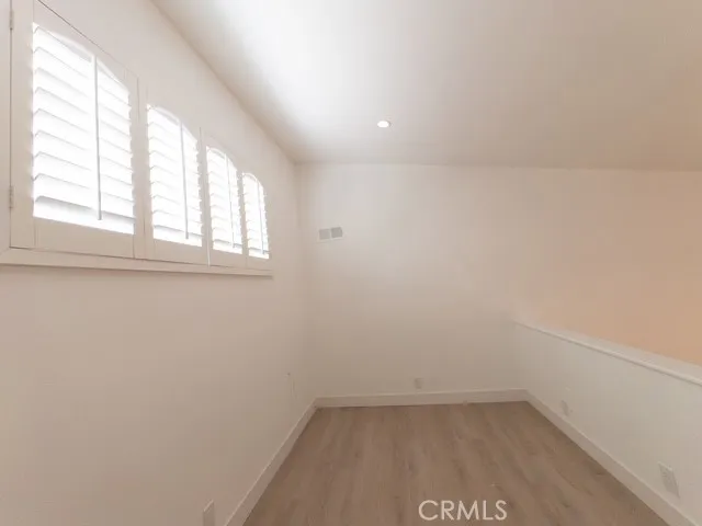 12601 Van Nuys #209 Pacoima, CA 91331
