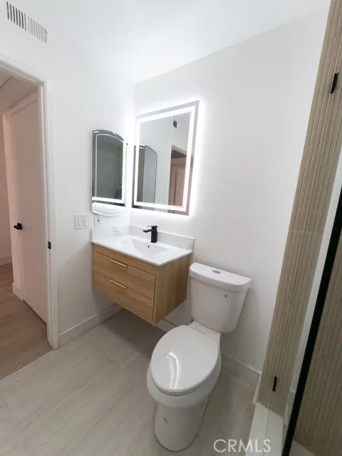 12601 Van Nuys #209 Pacoima, CA 91331