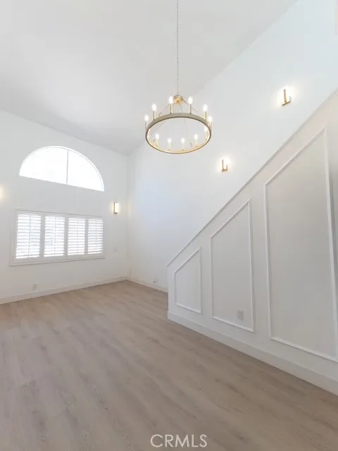 12601 Van Nuys #209 Pacoima, CA 91331