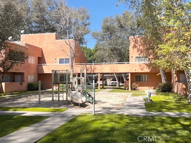 12601 Van Nuys #209 Pacoima, CA 91331