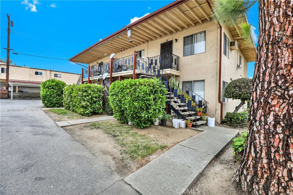 1947 Sierra Leone Ave Rowland Heights, CA 91748