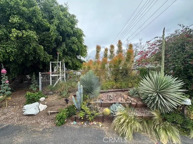501 W Lambert La Habra, CA 90631