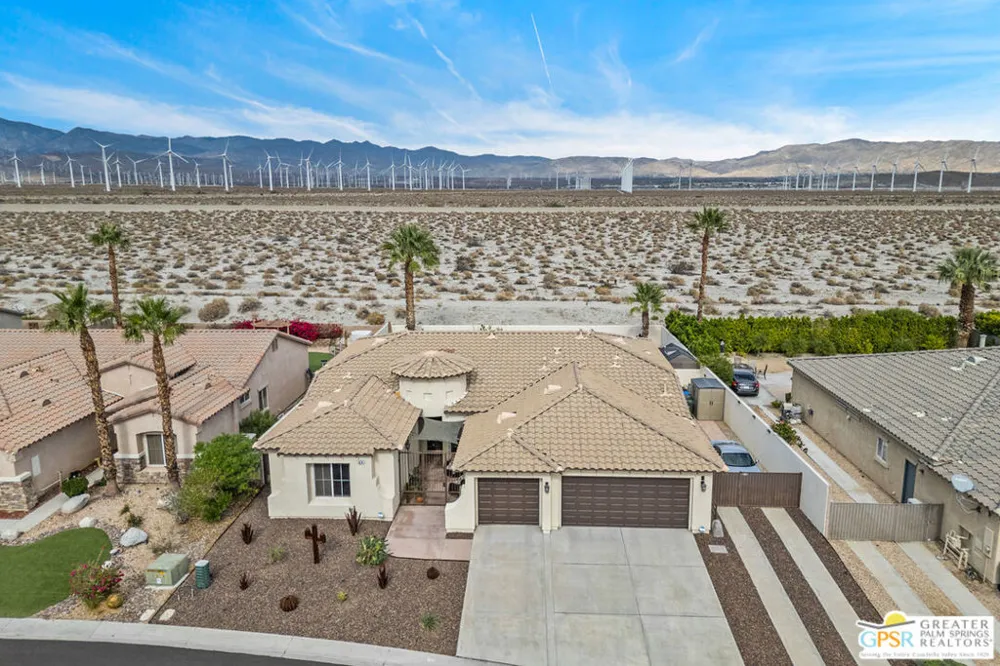 874 Summit Drive Palm Springs, CA 92262