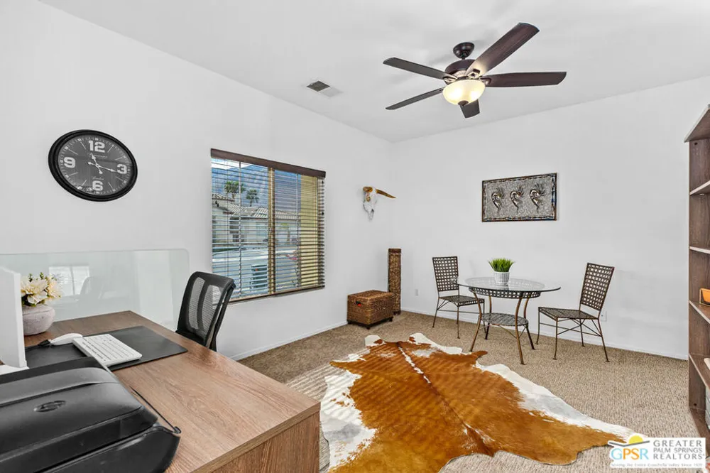 874 Summit Drive Palm Springs, CA 92262
