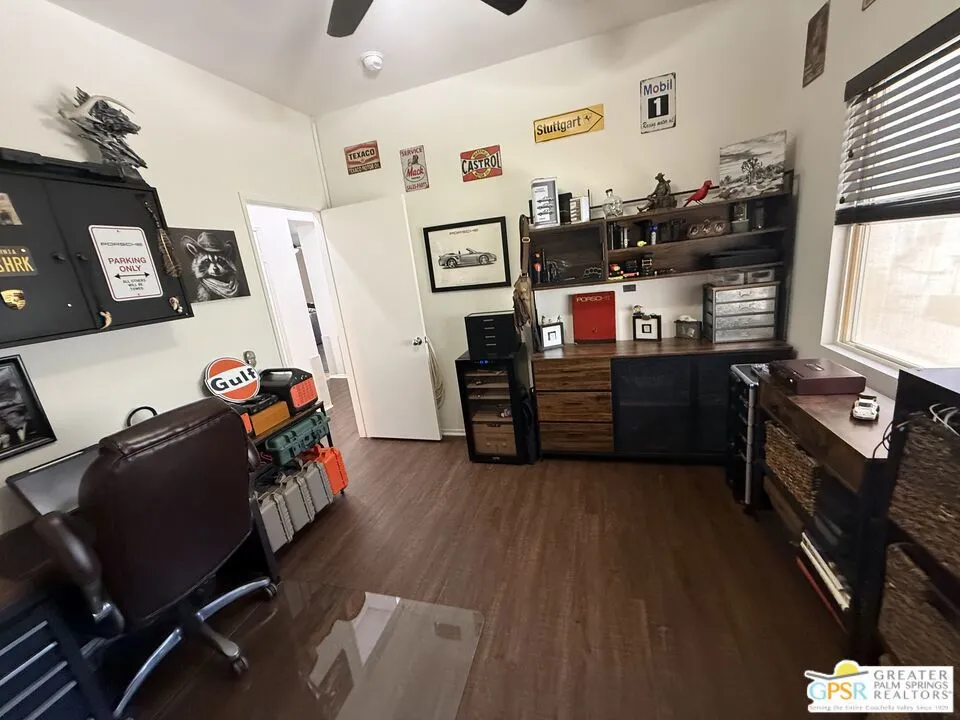 874 Summit Drive Palm Springs, CA 92262