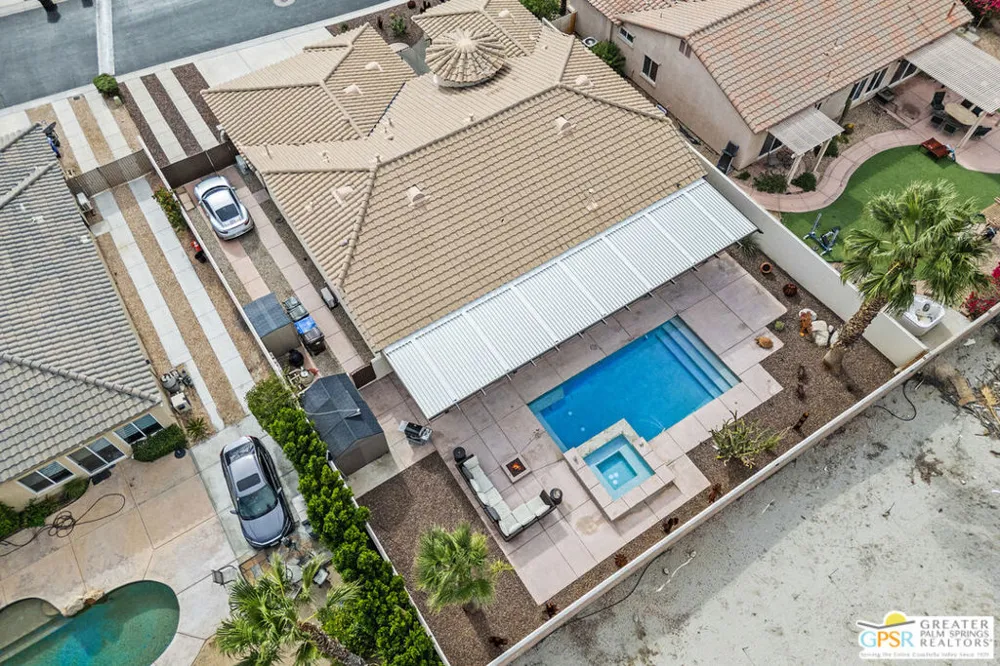 874 Summit Drive Palm Springs, CA 92262