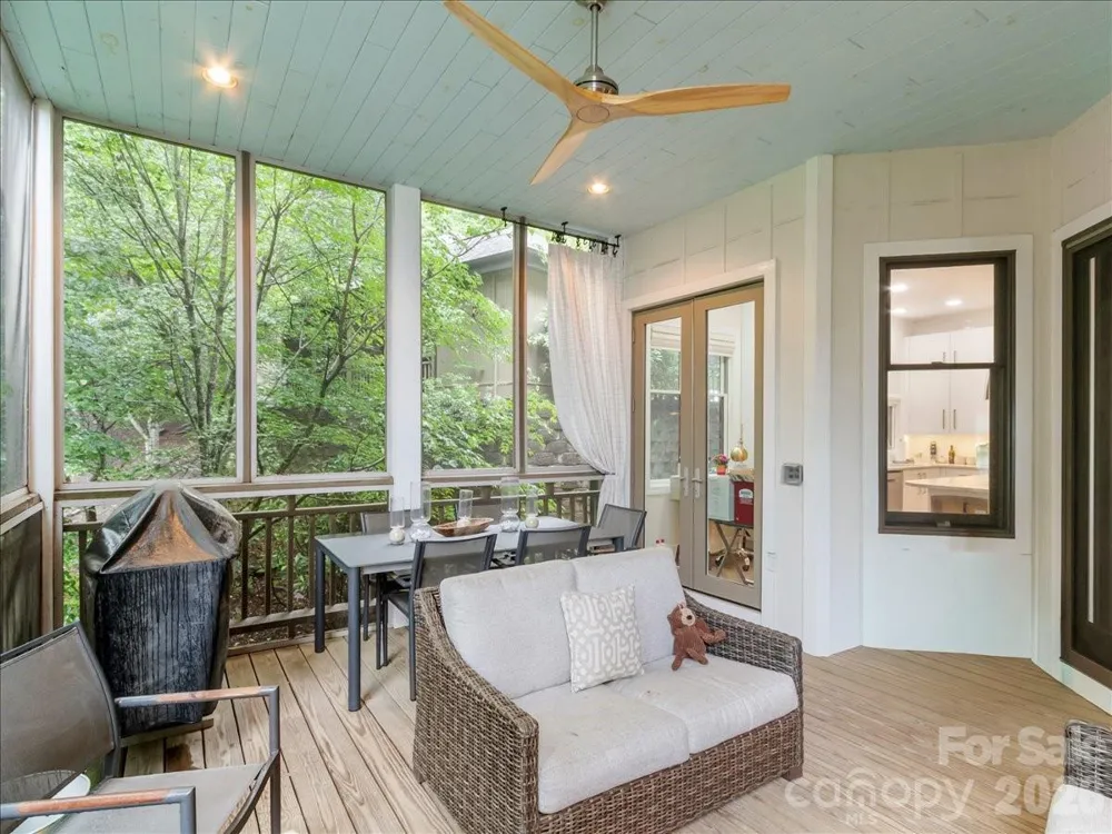 530 Andrew Banks Road #B4 Burnsville, NC 28714