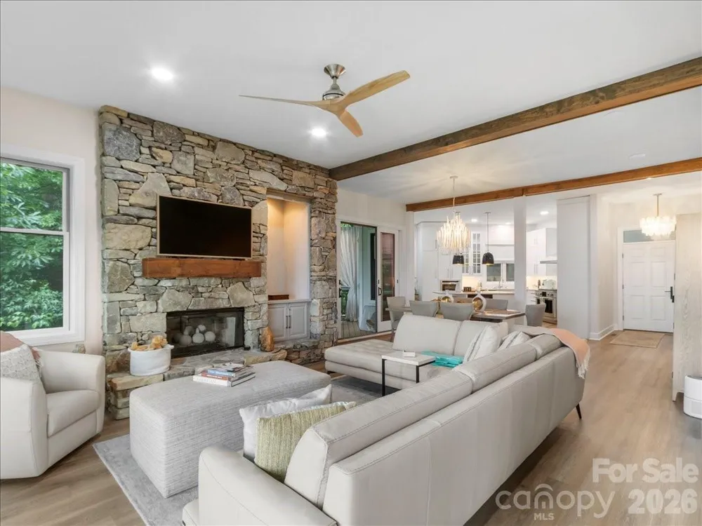530 Andrew Banks Road #B4 Burnsville, NC 28714