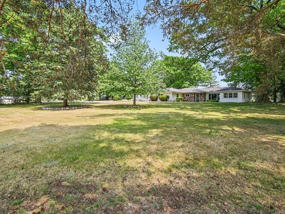 1358 Lakeshore Drive Hamlin Township, MI 49431