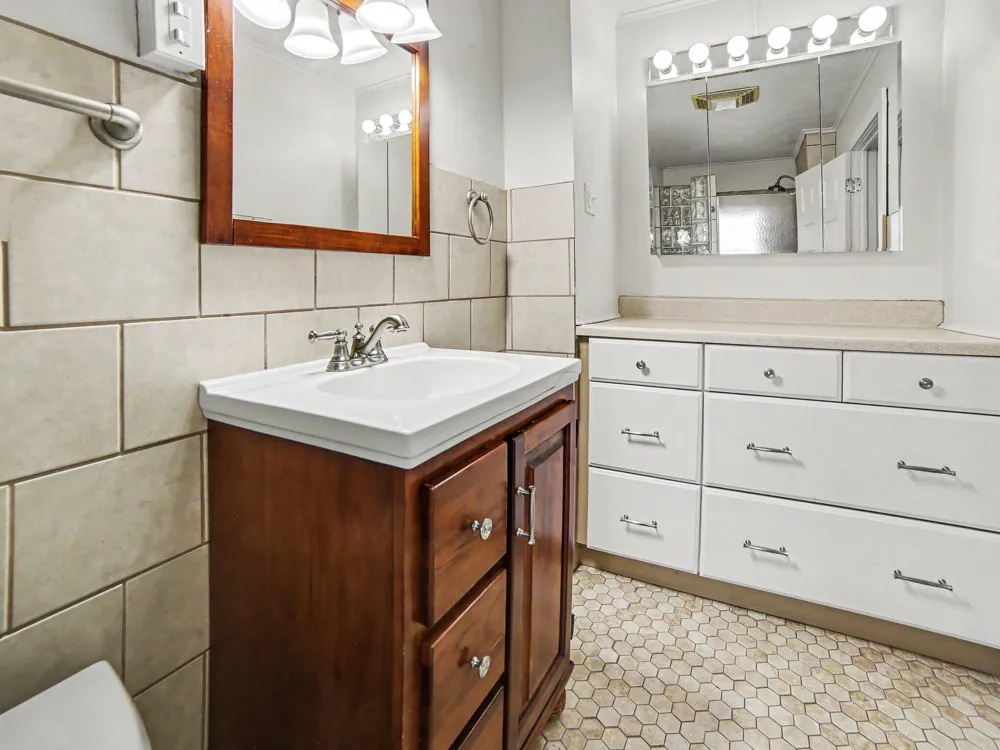 1358 Lakeshore Drive Hamlin Township, MI 49431