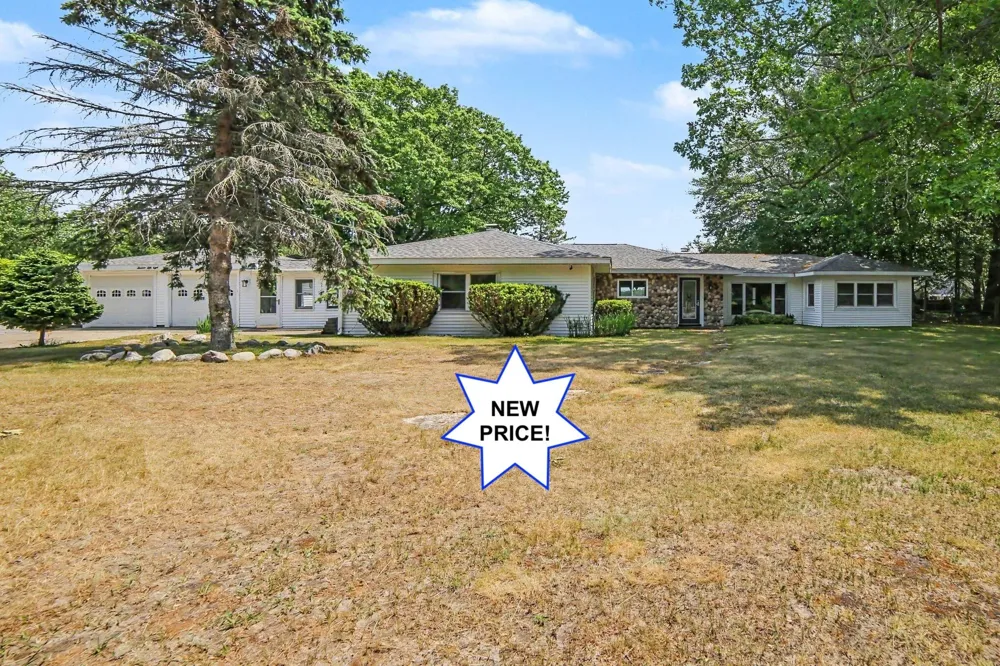1358 Lakeshore Drive Hamlin Township, MI 49431