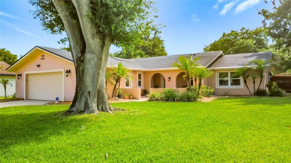 5020 THE OAKS CIRCLE Orlando, FL 32809