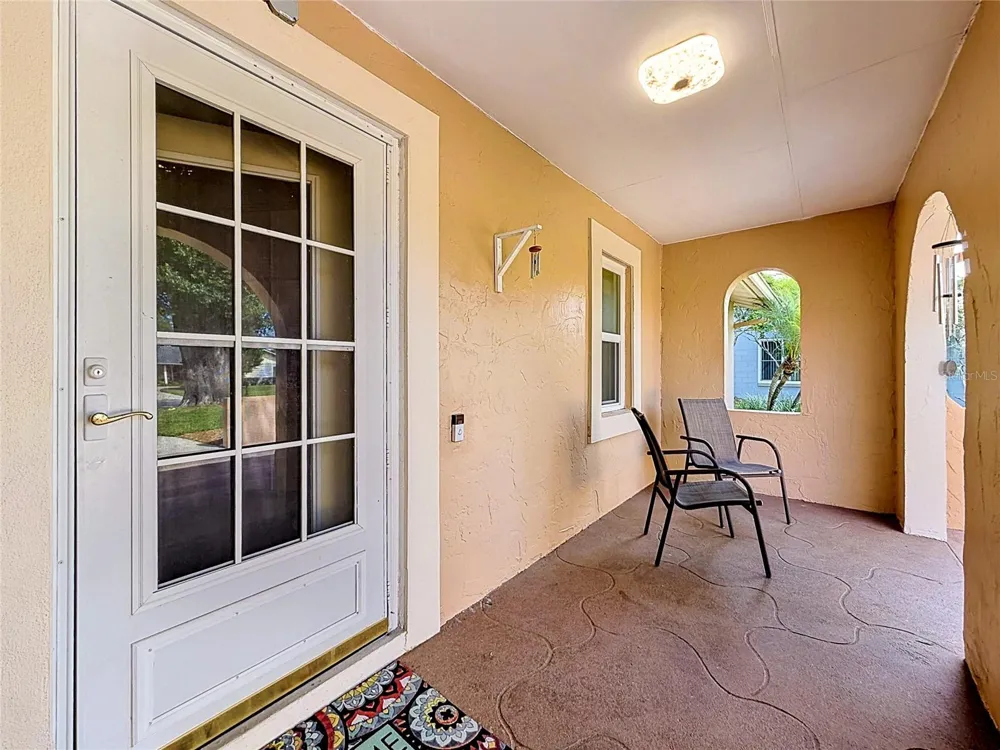 5020 THE OAKS CIRCLE Orlando, FL 32809