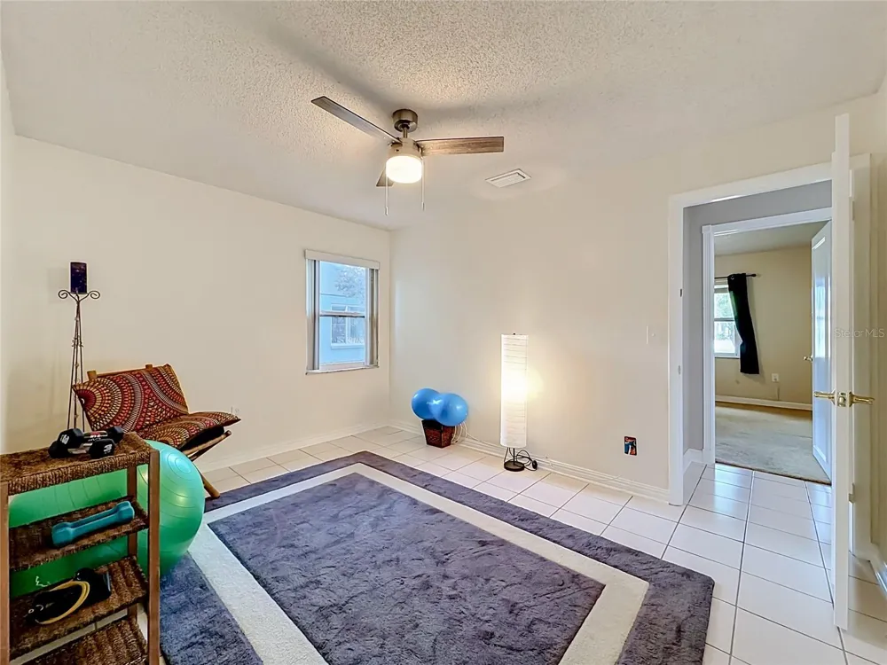 5020 THE OAKS CIRCLE Orlando, FL 32809