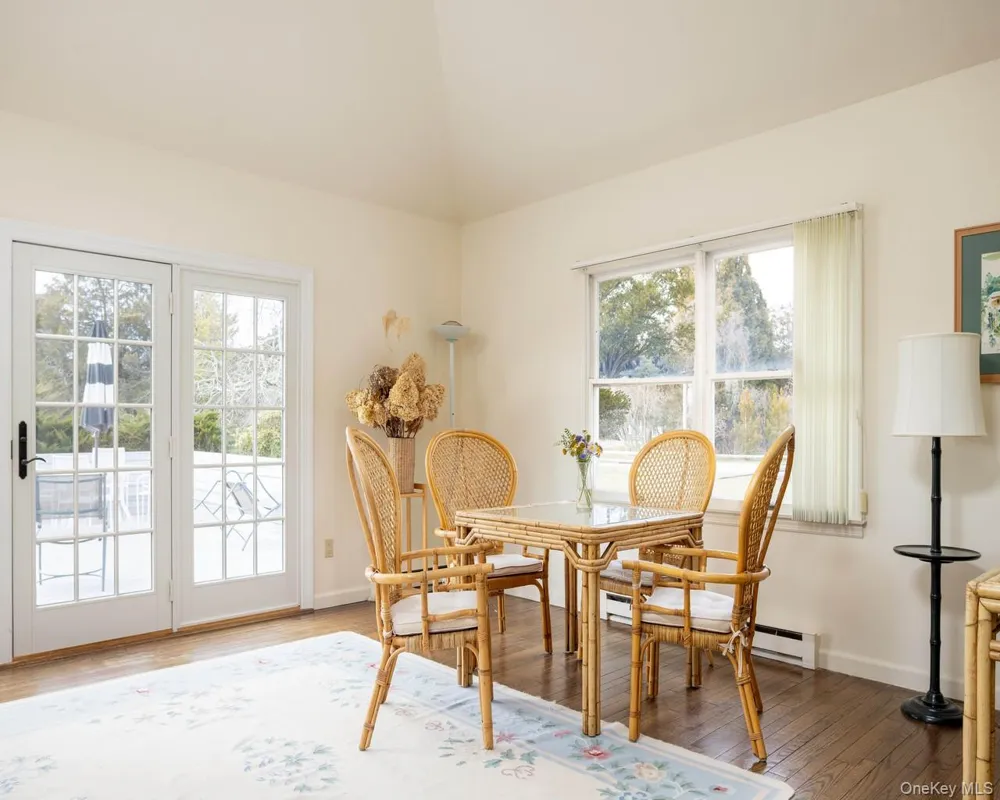 69 Oneck Road Westhampton Beach, NY 11978