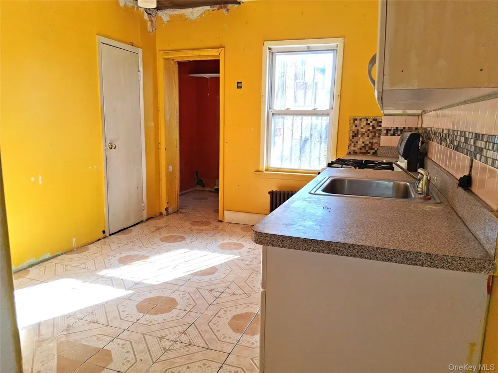 115-38 127th Street South Ozone Park, NY 11420