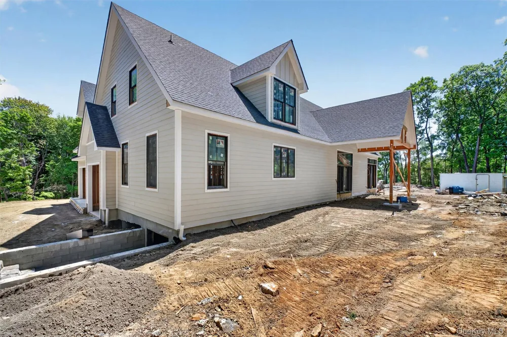 1349 Hanover Street Yorktown Heights, NY 10598