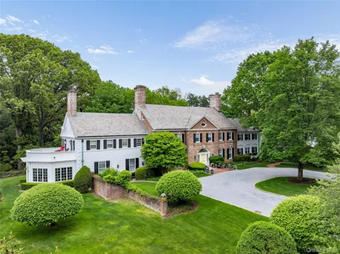 52 Piping Rock Road