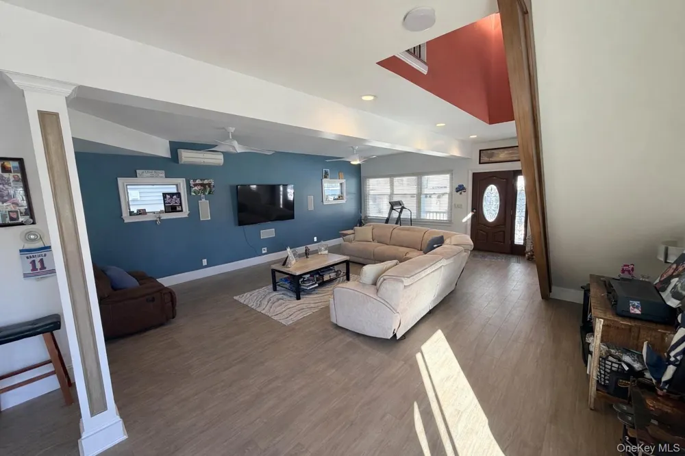 65 New Hampshire Street Long Beach, NY 11561