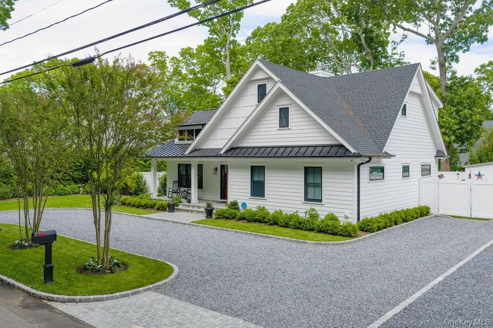 4525 S Harbor Road Southold, NY 11971
