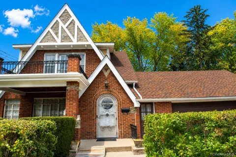 153 Wisner Avenue
