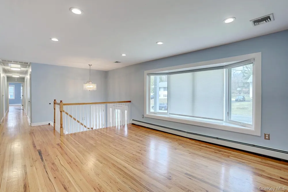 6 Hemlock Lane Thiells, NY 10984