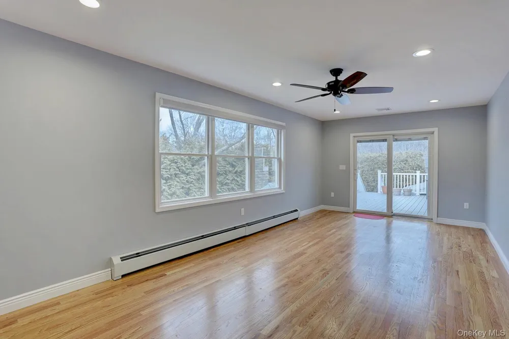 6 Hemlock Lane Thiells, NY 10984