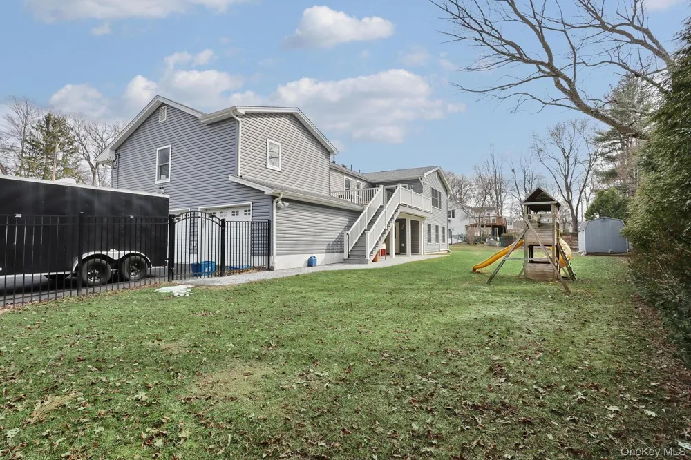 6 Hemlock Lane Thiells, NY 10984
