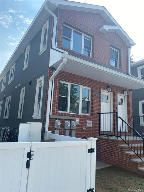 108-16 Pinegrove Street #2nd fl